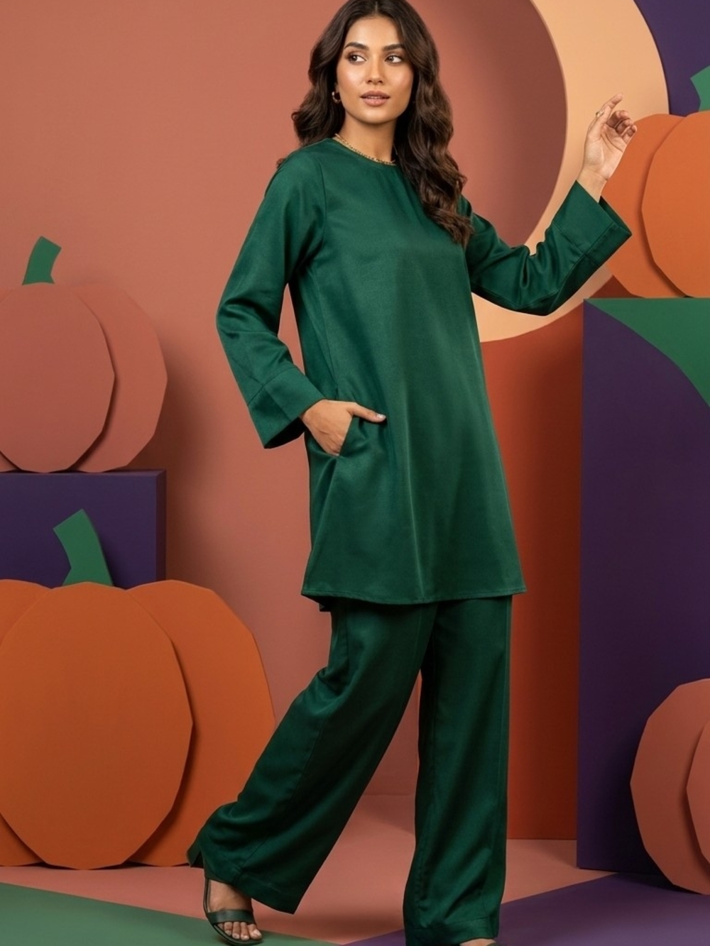 Kappa Emerald Green Straight-Leg Satin Pants and Tunic Set